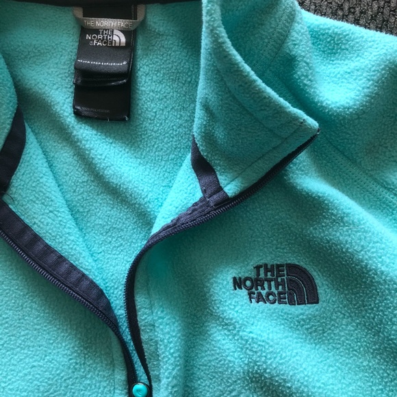 Used North Face Pull Over Tiffany Mint Medium Collard 1/4 Zip Sweater - Picture 3 of 3